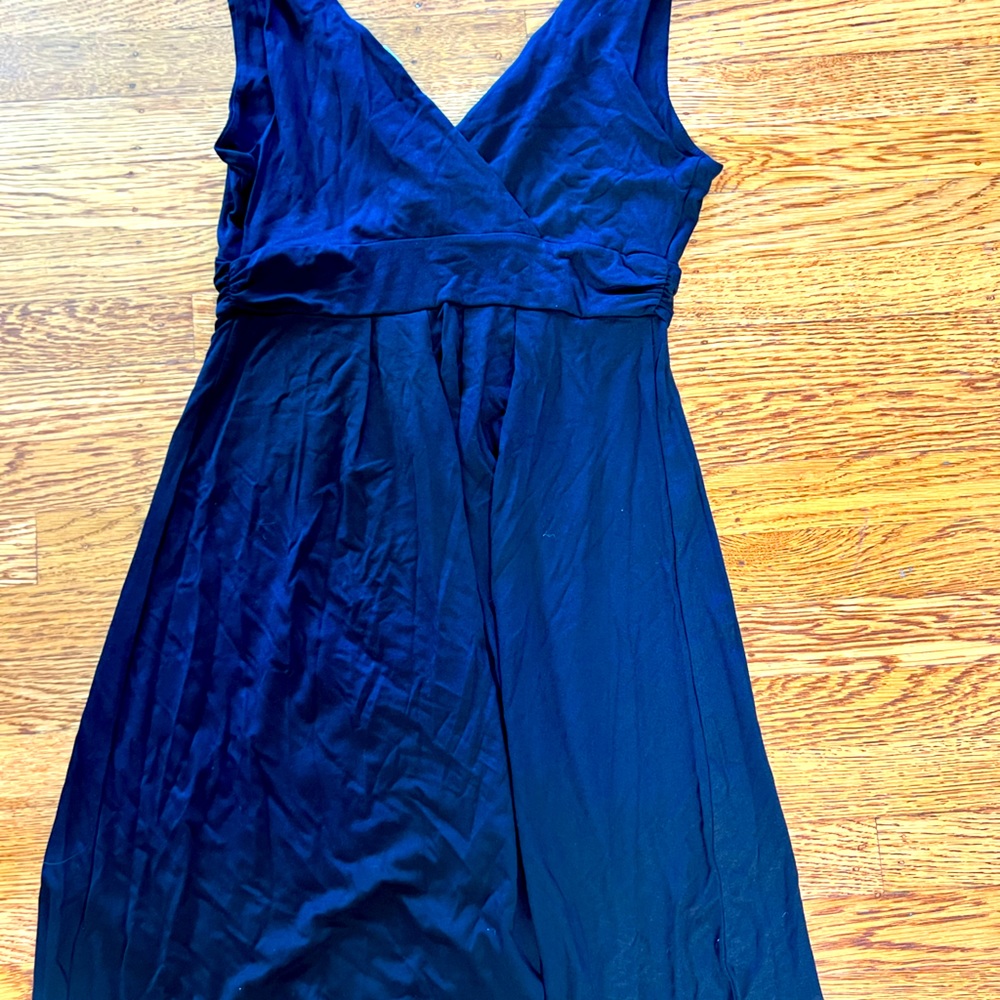 🆕 NWT Old Navy Black Mini Dress. V-neck Sleeveless. Petite.